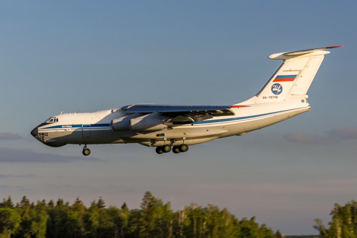 Ил 76 224