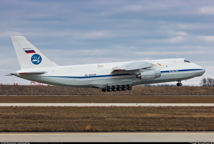 АН 124