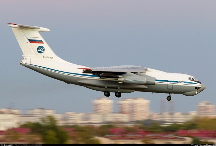 И 224 самолет