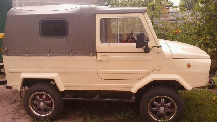 ЛУАЗ 969м Гелик