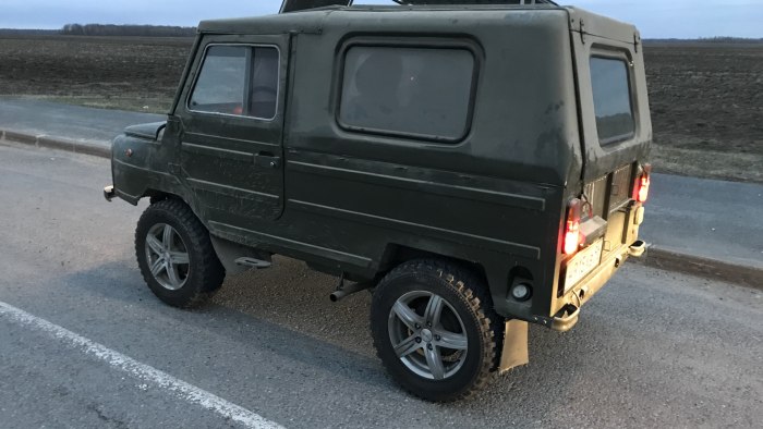 Переделанный ЛУАЗ под Гелик