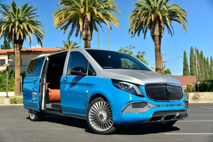 Mercedes metris Maybach