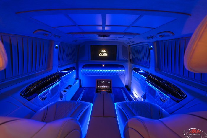 Мерседес Майбах v class