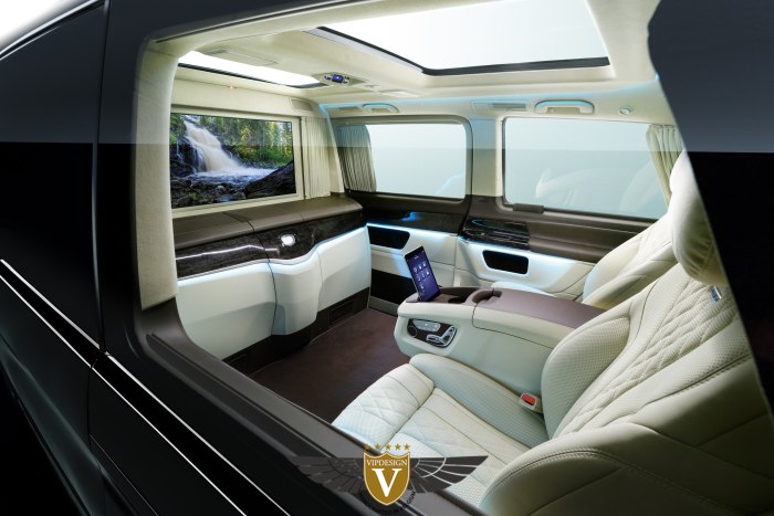 Mercedes Viano Maybach