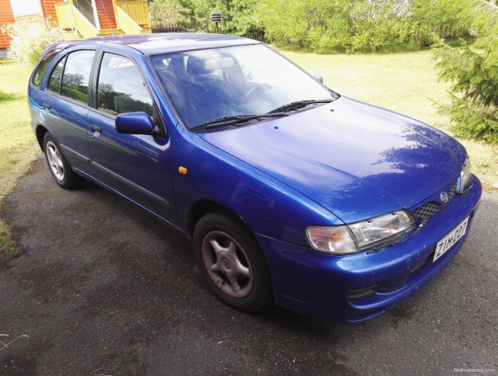 Nissan n15