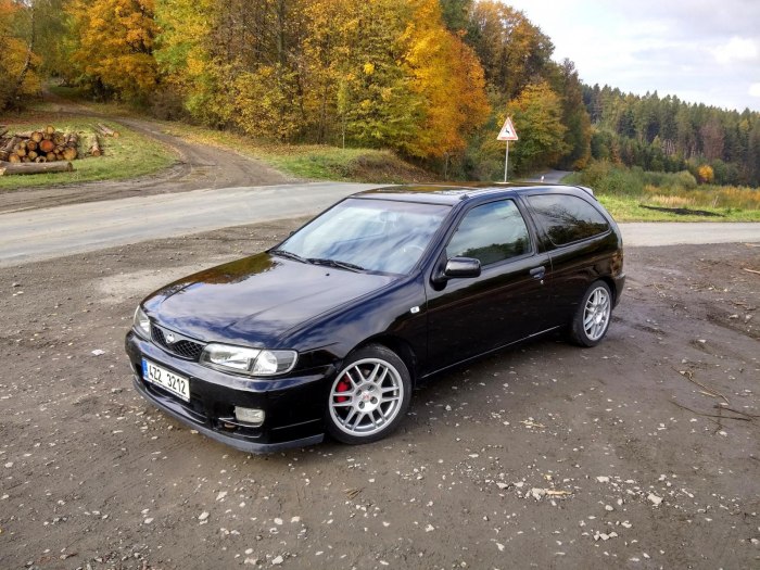 Nissan Almera n15
