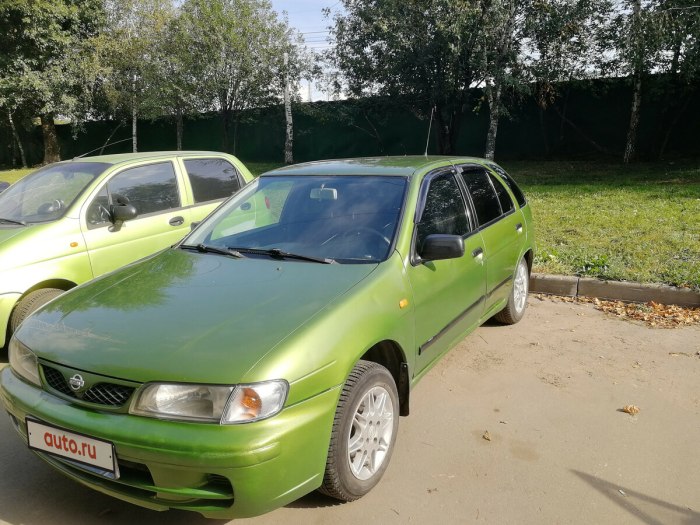 Ниссан Альмера 1998 хэтчбек