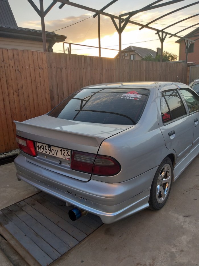 Nissan Pulsar fn15