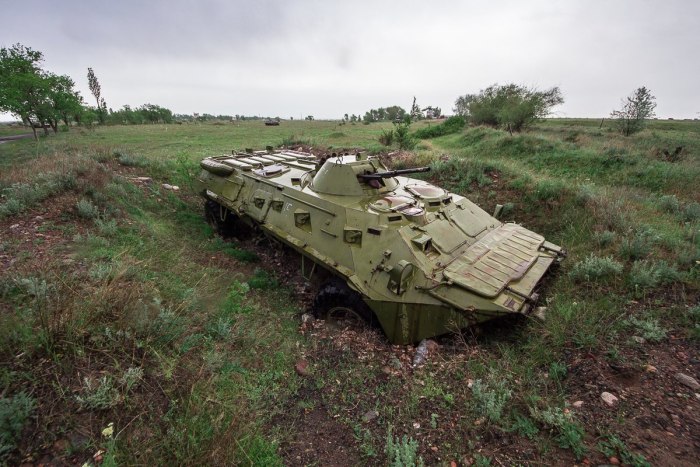 Брошенная Военная техника в России