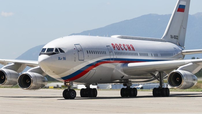 Ил-96 300пу м1