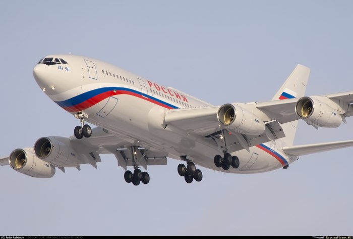 Ил-96-300 96007