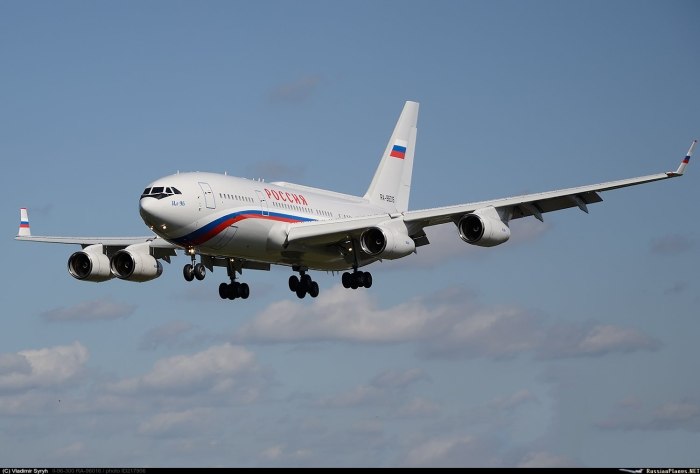 Ил-96 пассажирский самолёт