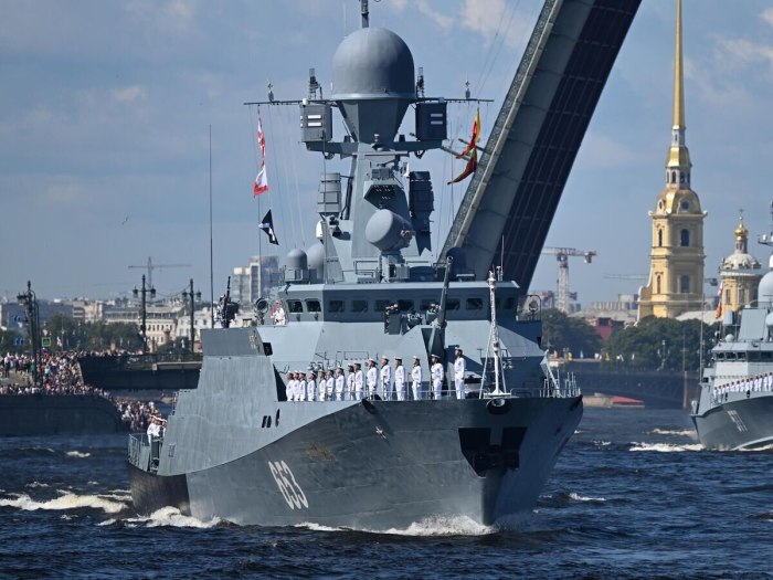 Парад день ВМФ 2023 В Санкт Петербурге