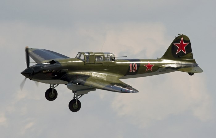 Советский Штурмовик ил-2