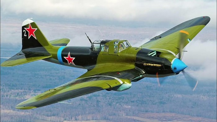 Самолёт ил-2 Штурмовик