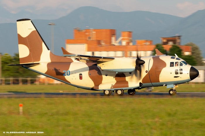 Alenia c-27 Spartan самолет