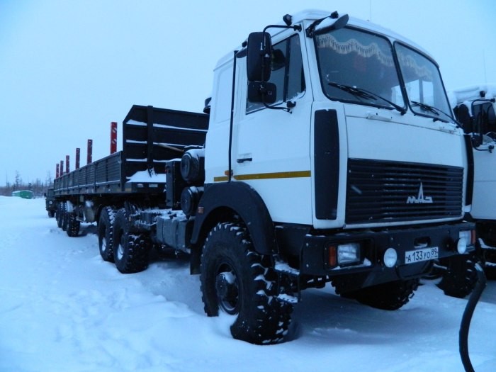 МАЗ 6425