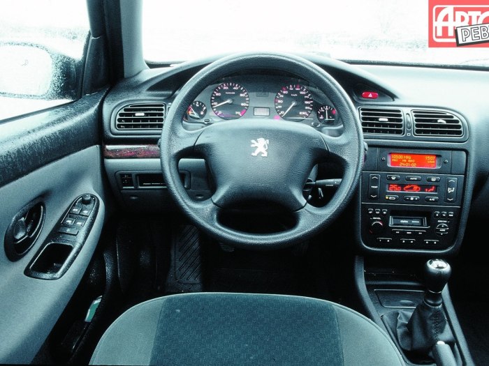 Peugeot 406 седан 1999-2004