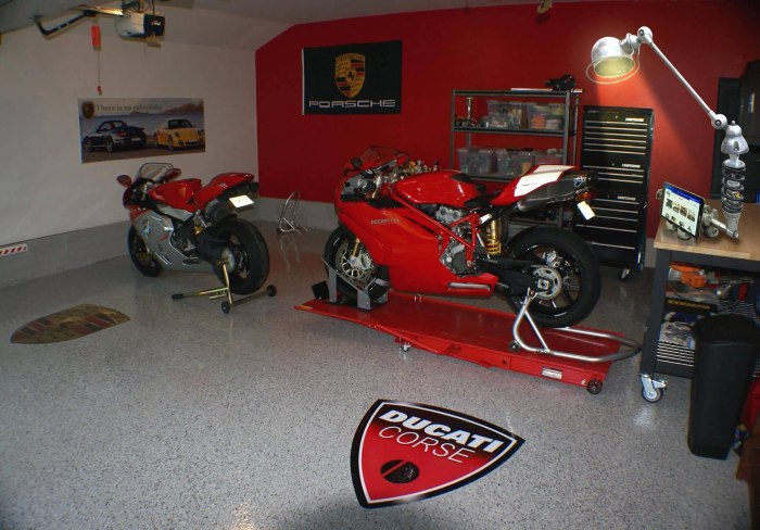 Ducati гараж 34