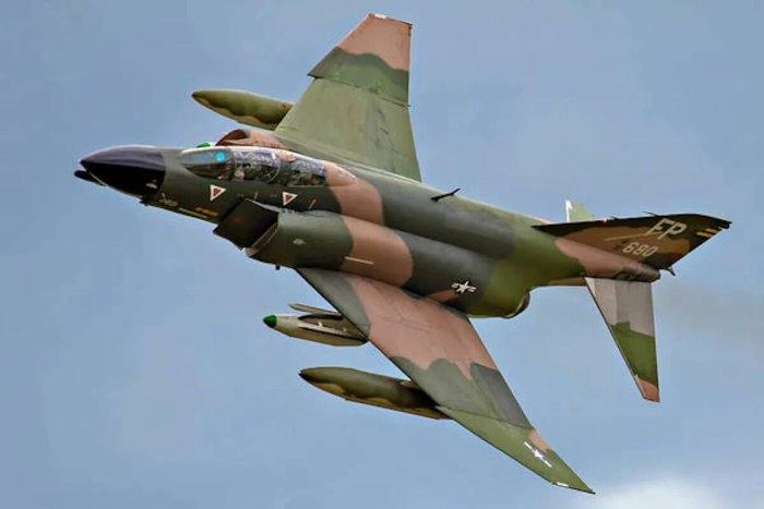 Дуглас f-4 фантом