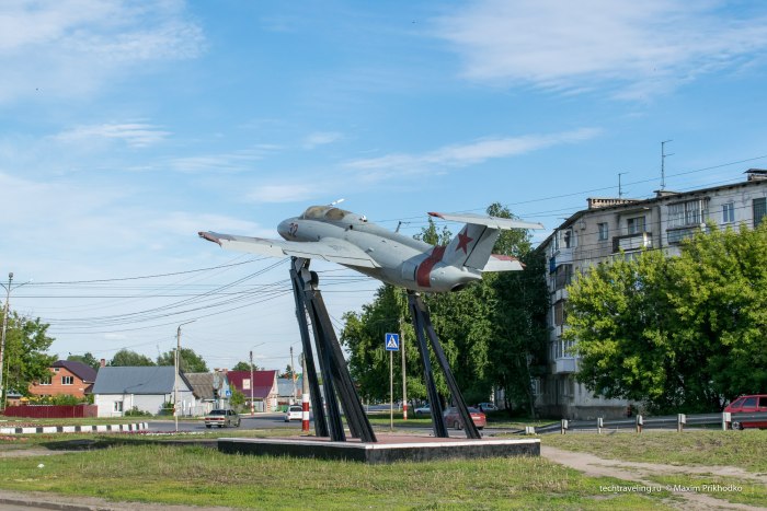 Памятникам самолетам в Магнитогорске