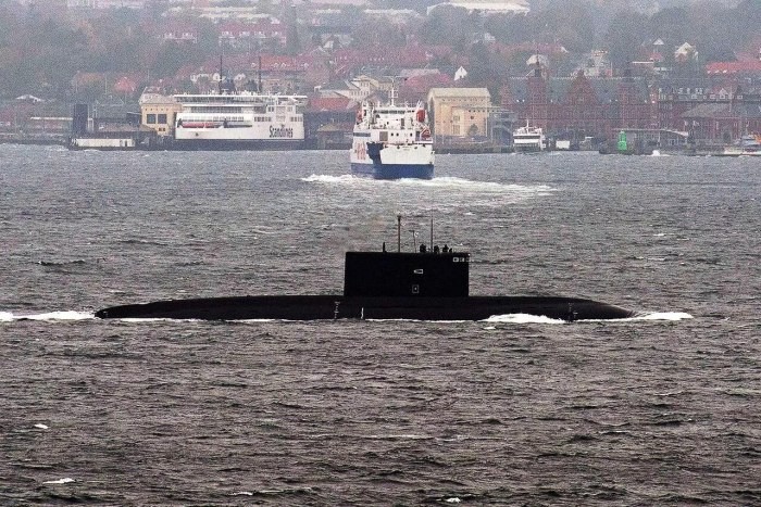 Подводная лодка 636.3 внутри