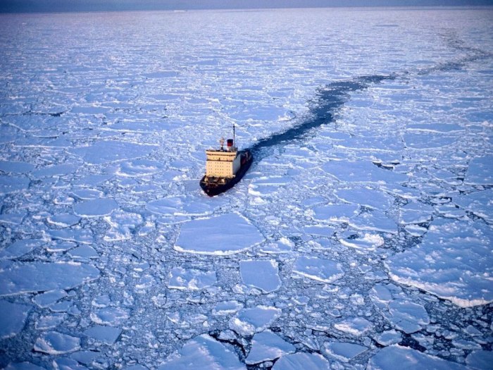 Северный морской путь ледоколы