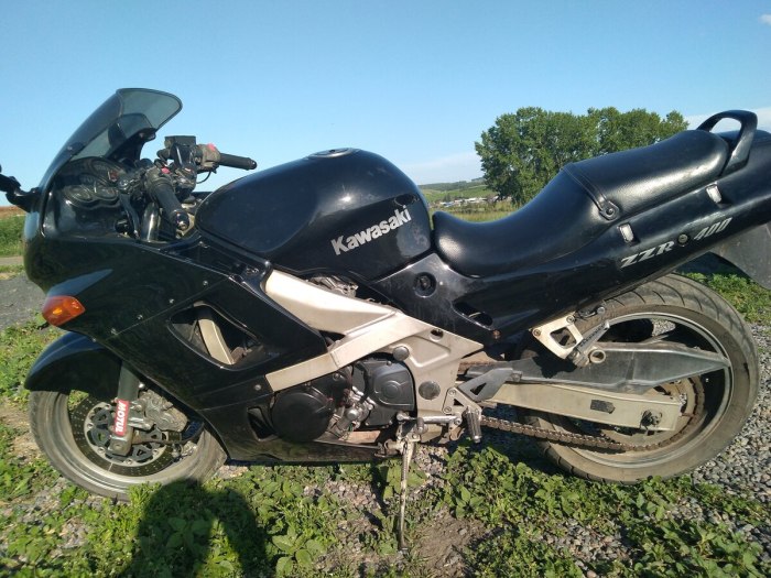 Kawasaki ZZR 400 2