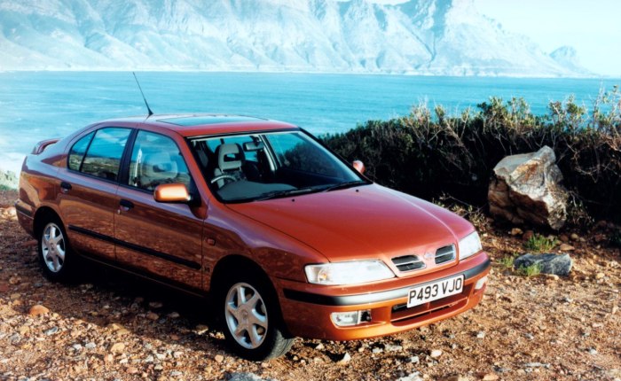 Nissan primera 1999 хэтчбек
