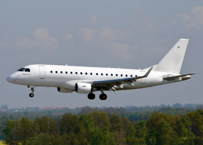 Embraer e-Jet e-170