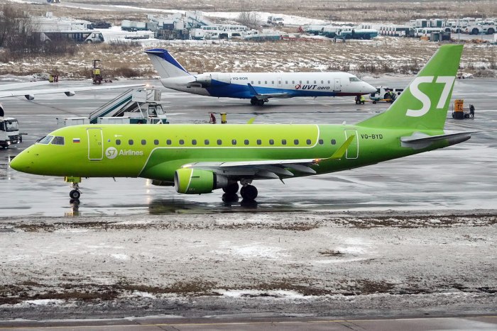 Самолёты s7 Airlines Embraer 170