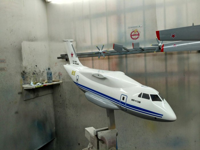 Ил-112 модель