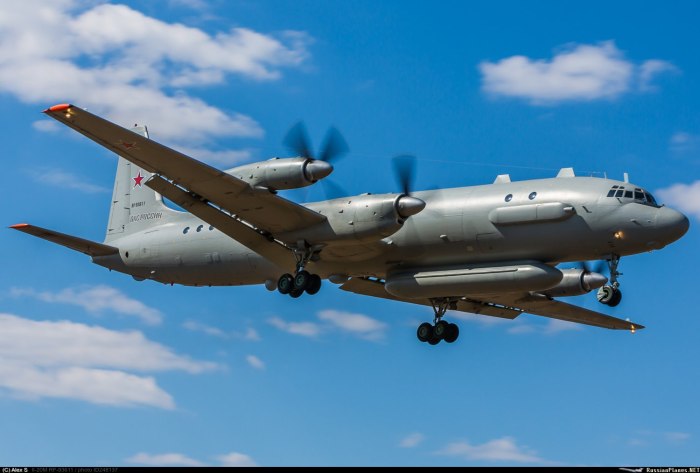 Ил-20 самолёт разведчик