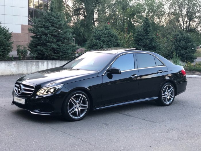 Mercedes Benz e212