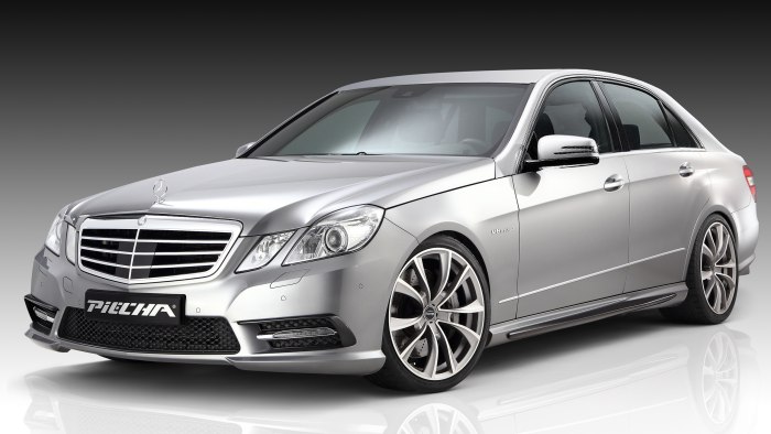 Мерседес Бенц e класс w212