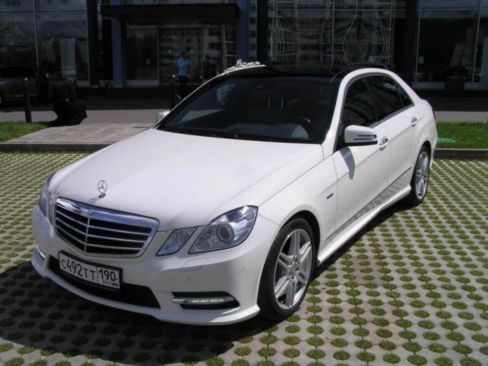 Mercedes Benz w212 белый