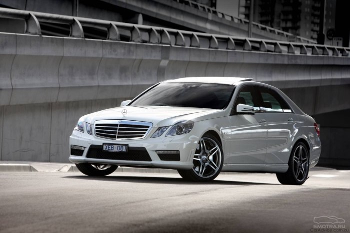 Mercedes Benz e63 w212