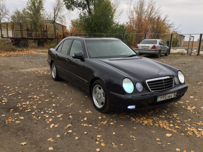 Мерседес е 240в 210