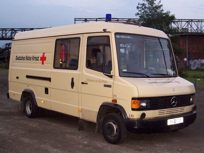 Mercedes Benz t1 бортовой