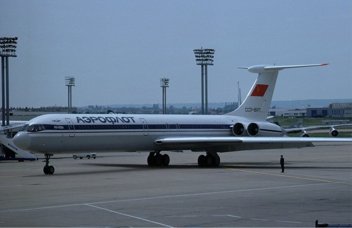 Ил-62 пассажирский самолёт