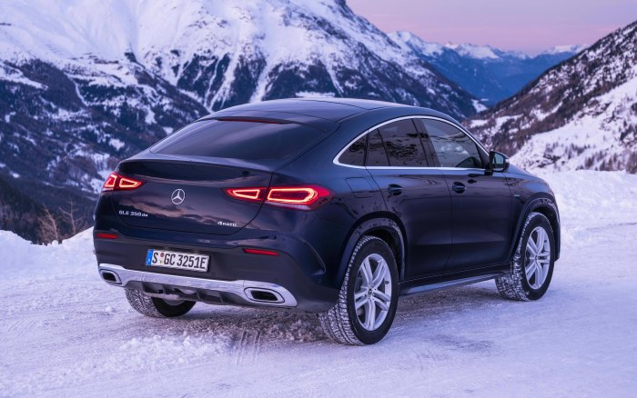 Мерседес-Бенц GLE 2021