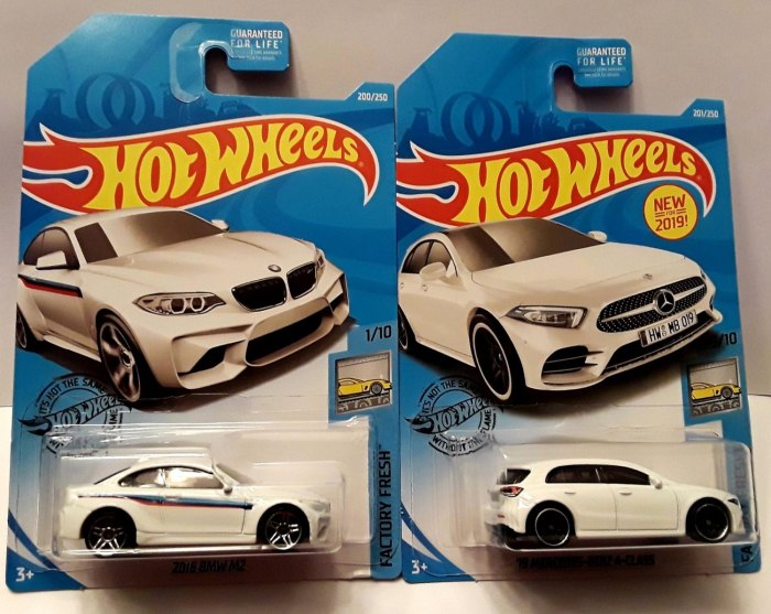 Hot Wheels Mercedes 500e