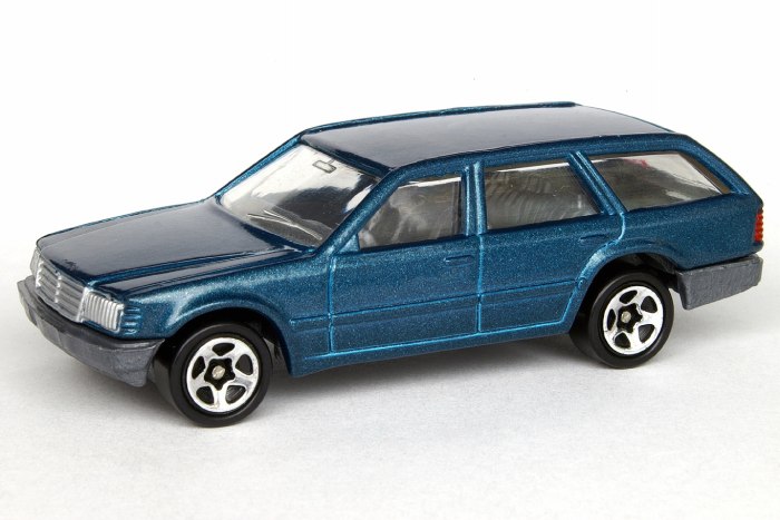 Hot Wheels w124 500e
