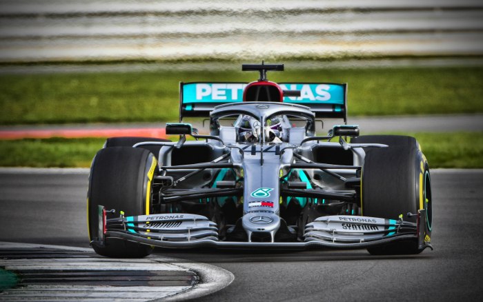 Mercedes w11 f1