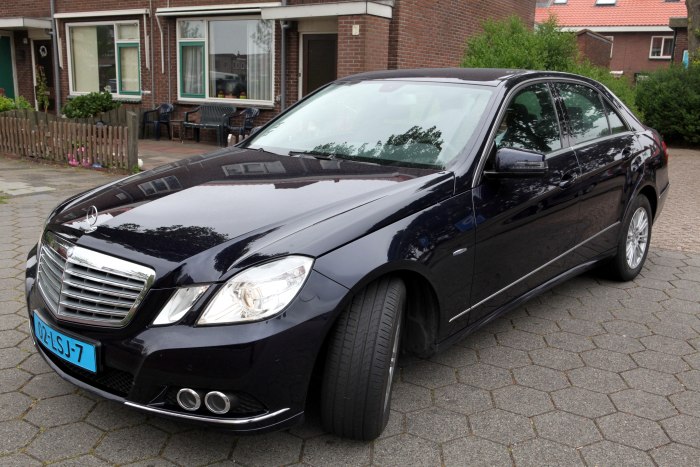 Mercedes e 220 e