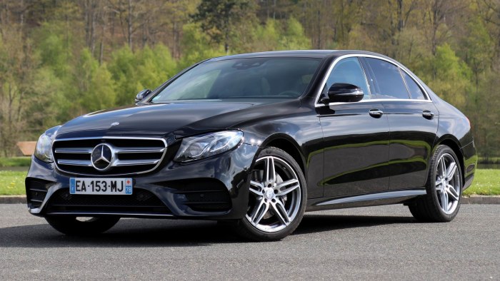 Mercedes Benz e220d