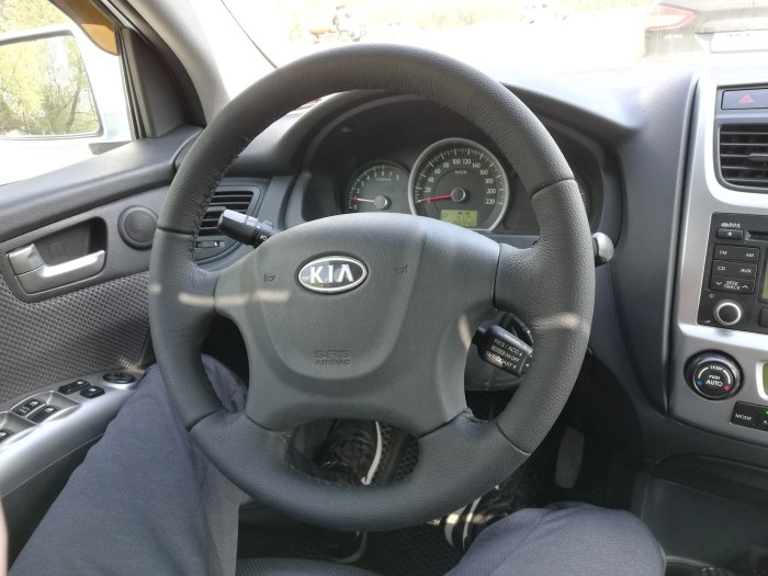 Руль Kia Sportage 2009