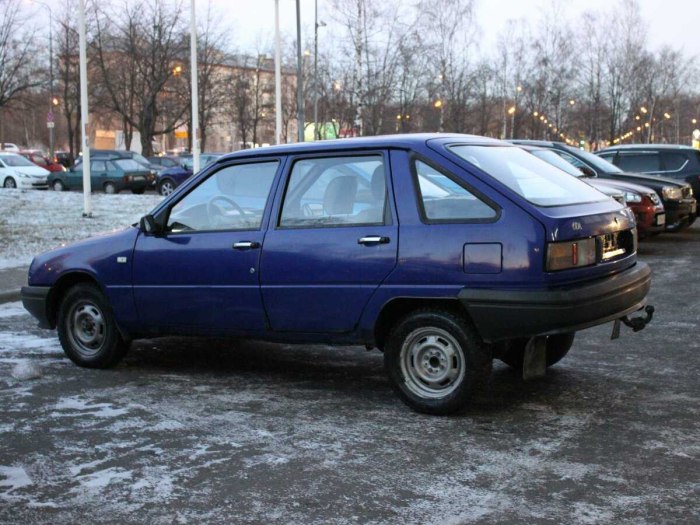 ИЖ Ода 2126