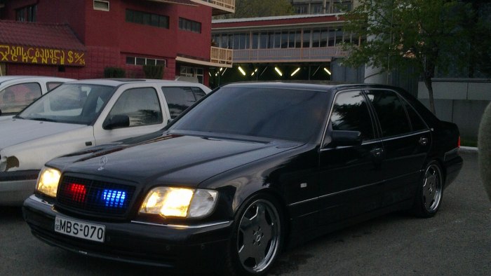 Мерседес w140 черный тонированный