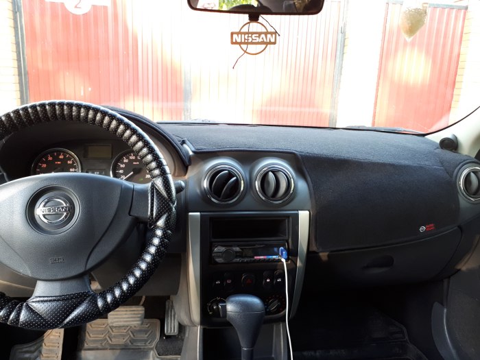 Nissan Almera g15 салон